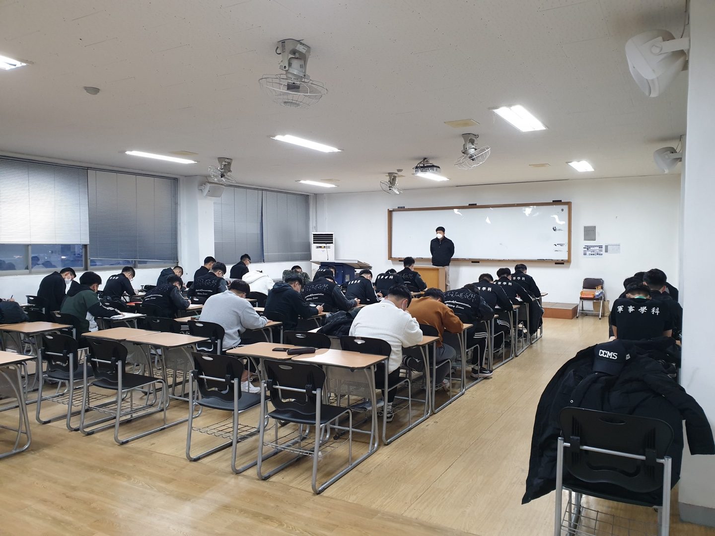 2021_졸업시험 (4).jpg